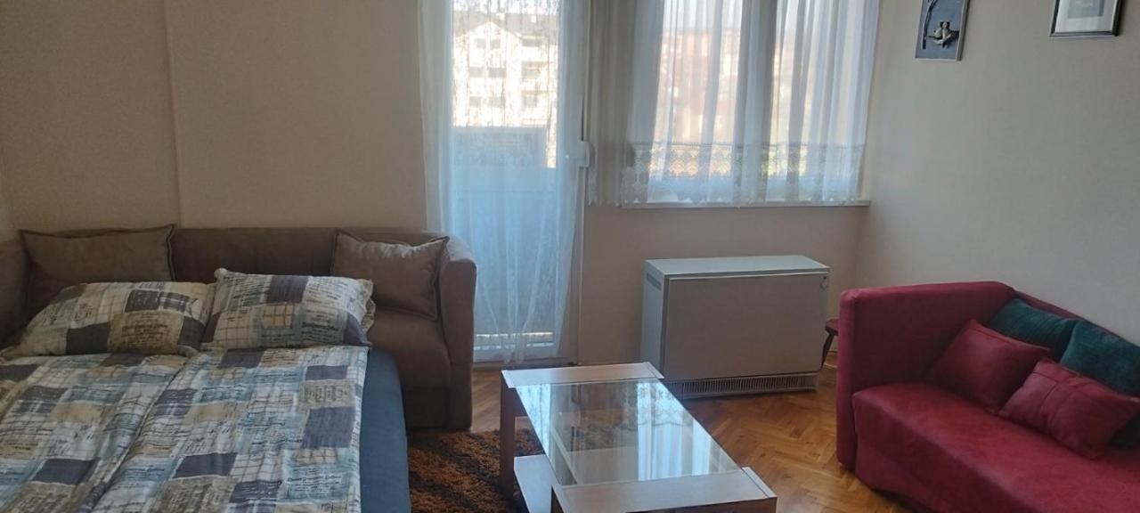 Apartman Lena Arandjelovac Exteriör bild